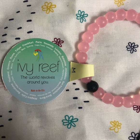 Pink Ivy Reef Lokia Jelly Bracelets - Picture 3 of 6